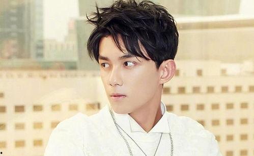 圈内人爆料吴磊赵露思,圈内人爆料,这对小生小花甜蜜互动引热议 第1张 圈内人爆料吴磊赵露思,圈内人爆料,这对小生小花甜蜜互动引热议 第1张